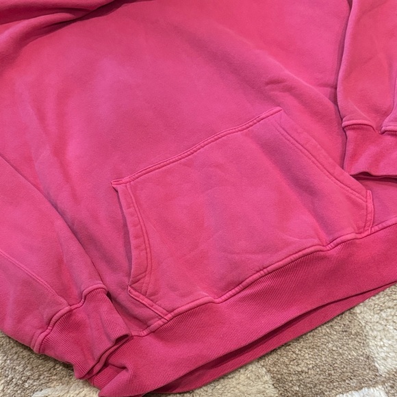 Never worn Men’s Abercrombie and Fitch oversized Cozy Pink Hoodie - Picture 3 of 3